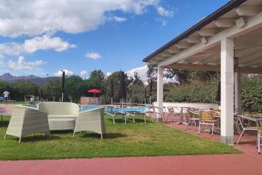 هتل Li Suari Club Village