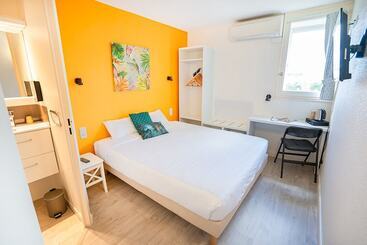هتل Logis Hôtel Le Rialto
