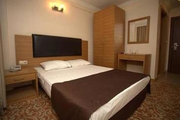 Lyon Hotel İstanbul