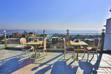 Nayla Palace Hotel Special Category