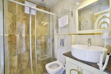 Nayla Palace Hotel Special Category