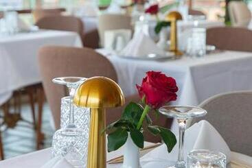 Nayla Palace Hotel Special Category