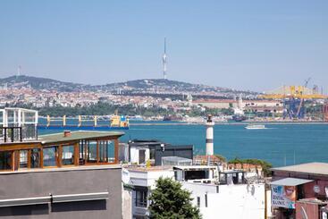 Nayla Palace Hotel Special Category