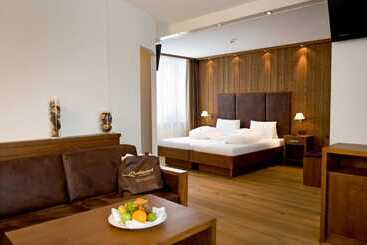 酒店 Quellenhof Leukerbad