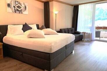 酒店 Quellenhof Leukerbad