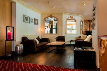 酒店 Quellenhof Leukerbad