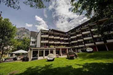 酒店 Quellenhof Leukerbad