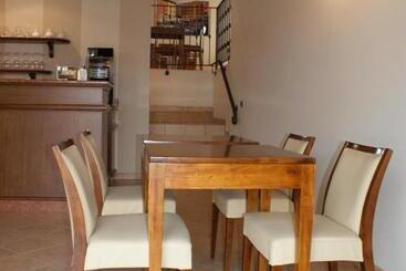 هتل Relais Corte Pontigliardo