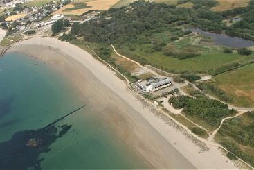 هتل Logis Hôtel & Restaurant Les Mouettes   Larmor Plage, Proche De Lorient
