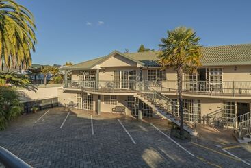 هتل Silver Fern Rotorua Suites & Spa