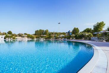 Hotel Club Del Sole Vigna Sul Mar Family Camping Village