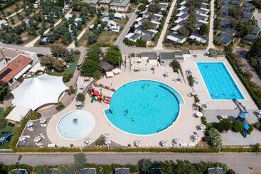Hotel Club Del Sole Vigna Sul Mar Family Camping Village