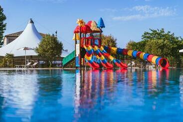Hotel Club Del Sole Vigna Sul Mar Family Camping Village