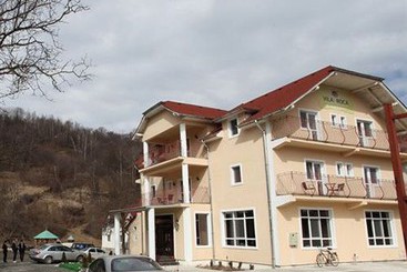 هتل Vila Roca