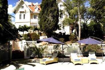 هتل Villa La Chêneraie