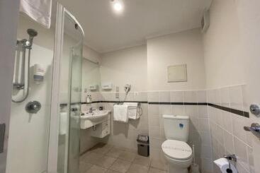 مُتل Chantillys Motor Lodge