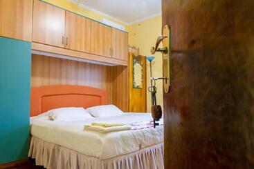 پانسیون Bluemarine Rooms & Apartments