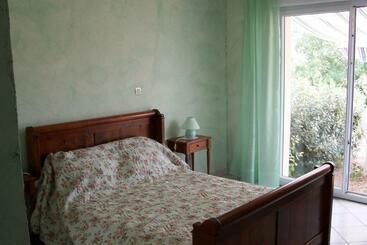 تختخواب و صبحانه Le Fenouillet Chambres D Hotes Proche Des Grands Buffets