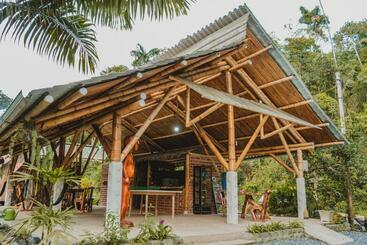 فندق صغير Finca Las Palmas Ecolodge