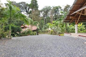 هاستل Finca Las Palmas Ecolodge