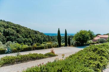 Residence Borgo Felciaione