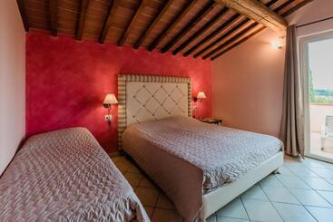 Residence Borgo Felciaione