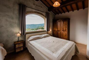 Residence Borgo Felciaione
