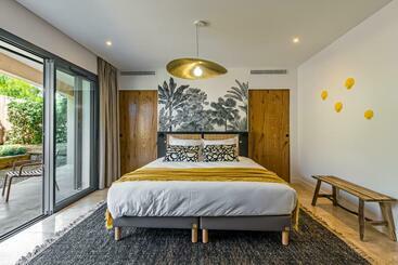 مبيت وإفطار Le Refuge   Gigaro Lodges