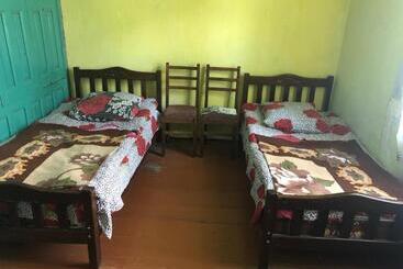 پانسیون Guesthouse Svani