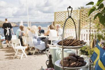 هاستل Strandflickornas Havshotell Lysekil