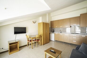 Fora Apart