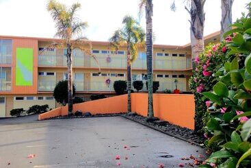 Greenview Motel