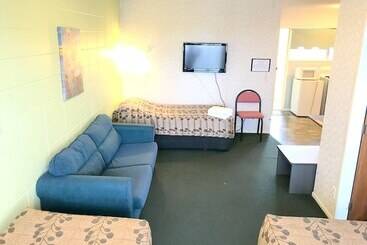 Greenview Motel