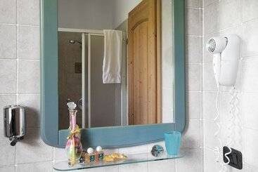 هتل Agritur La Cort