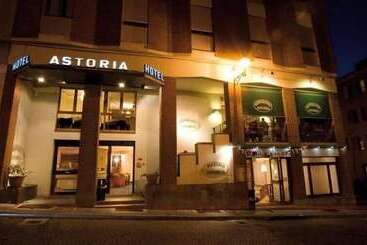هتل Astoria
