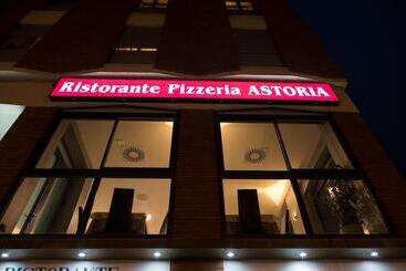 هتل Astoria