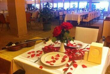 هتل Atamer Doga Resort
