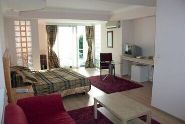 هتل Atamer Doga Resort