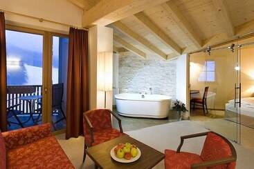 هتل Chalet Tianes   Alpine Relax