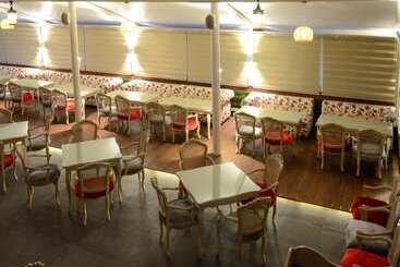 هتل Comfort Inn Tulip Heights