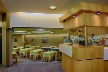 هتل Hôtel Dupleix   Hyper Centre   Parking Et Garage Gratuit