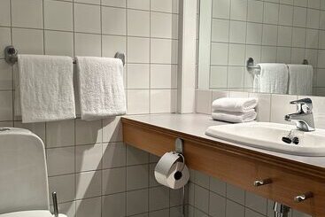 Enter St Elisabeth Hotel & Spa