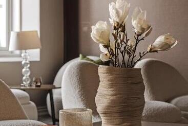 Enter St Elisabeth Hotel & Spa