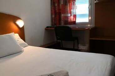 هتل Quick Palace St Jean De Vedas   A709