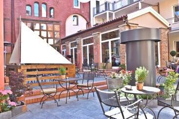 Romantik Hotel Scheelehof Stralsund