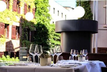 Romantik Hotel Scheelehof Stralsund