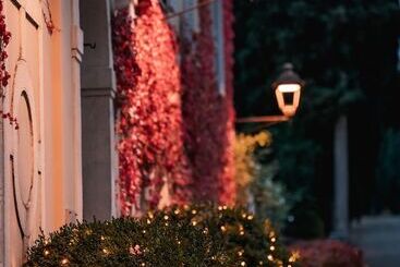 هتل Rosewood Castiglion Del Bosco