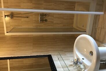 هتل Sheil Suites