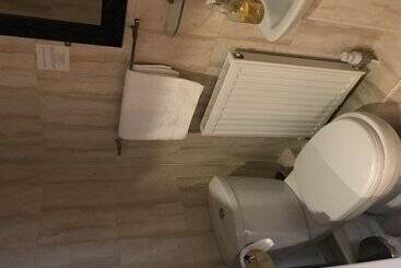 هتل Sheil Suites