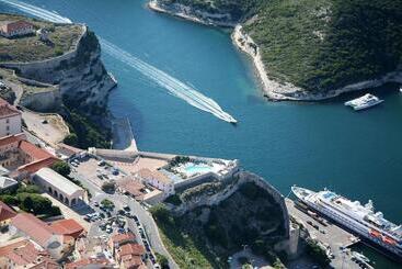 هتل Spa Genovese
